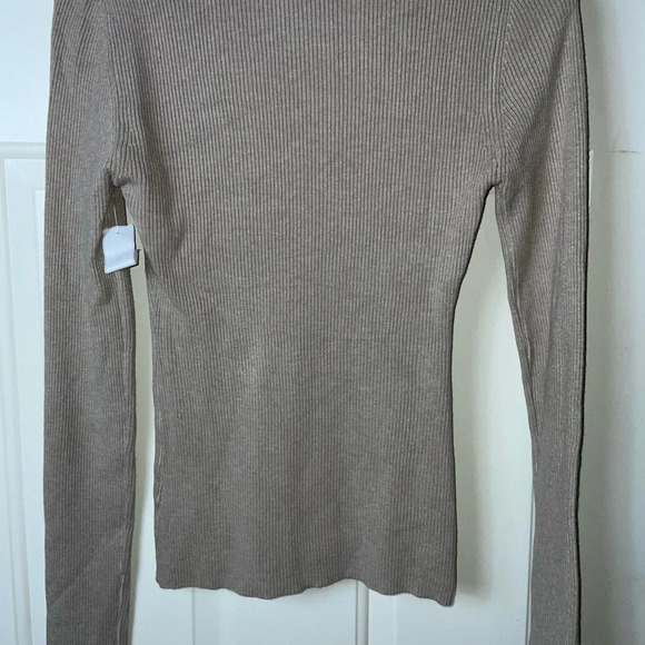 WOMEN’S EE:SOME LONG SLLEVE TOP RIBBED MATERIAL SIZE LARGE BEIGE IN COLOR - Picture 5 of 5